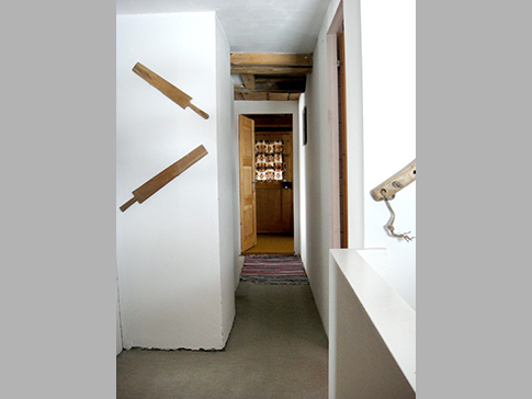 Gang Casa Cadruvi Gang Ferienhaus Casa Cadruvi Giraniga Obersaxen Graubünden